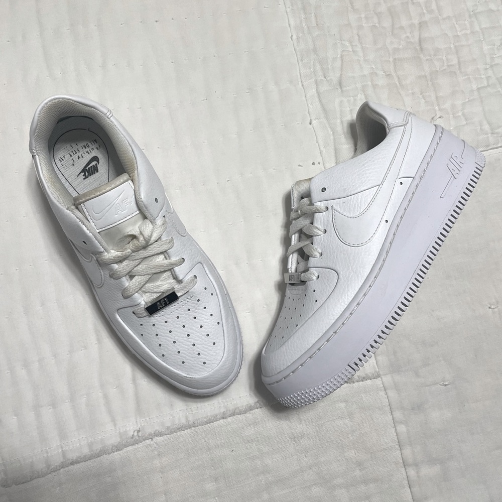 Nike Airforce 1 Sage Low 7.5 White